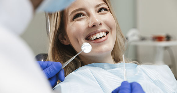 Customer visiting the dentist for an appointment